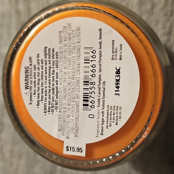 Bath & Body Works "Pumpkin Carving" 7 Oz Single Wick Candle NWT - Picture 5 of 5